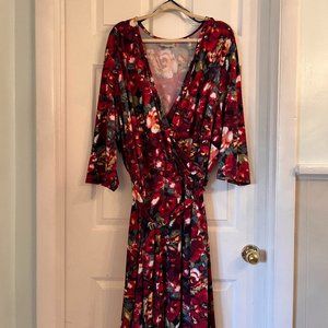 Avenue Floral Dress  Size: 30/32